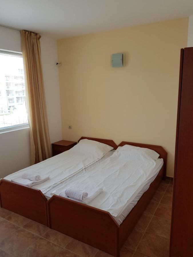 Zaliv Apartments House Sveti Vlas Exterior photo